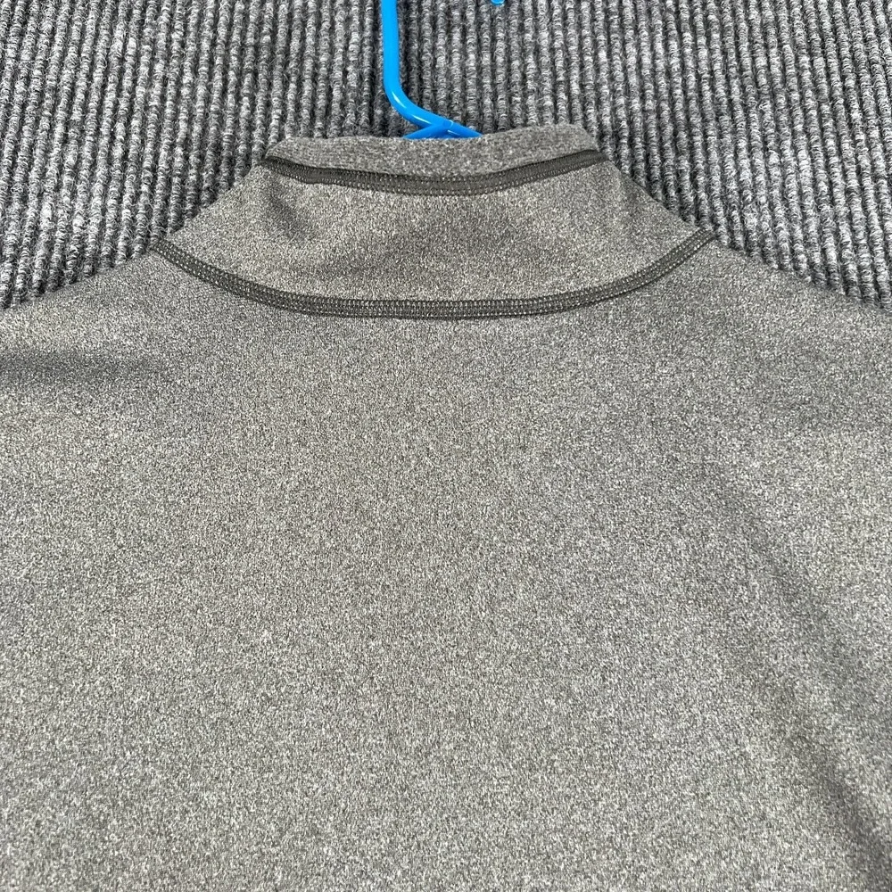 The North Face Sweatshirt Mens 2XL XXL Gray Long Sleeve Mock Neck 1/4 Zip